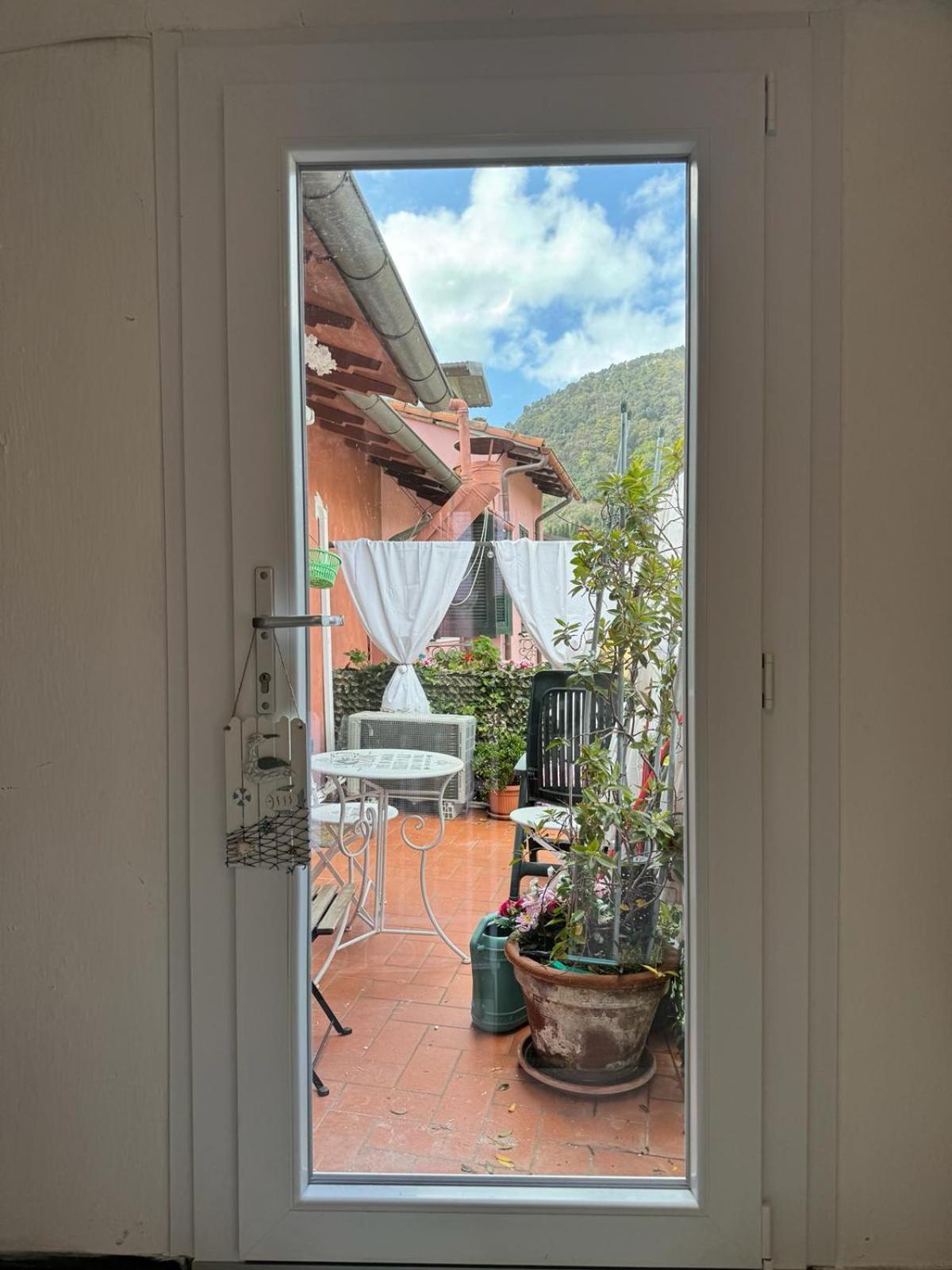 La Terrazza Di Ameglia Alta Apartman Kültér fotó