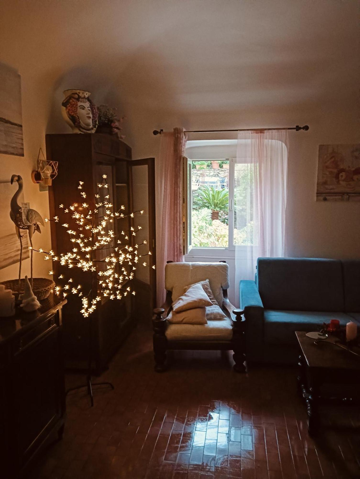 La Terrazza Di Ameglia Alta Apartman Kültér fotó
